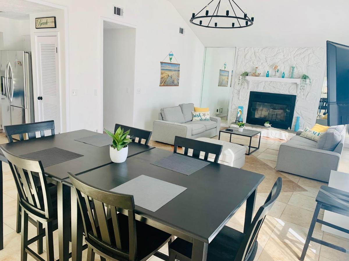 Sea Salt Vacation Home, Private Pool - Walk To Beach Панама Сити Бийч Екстериор снимка